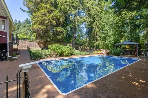 2591 Belloc Street, North Vancouver For Sale - image 34