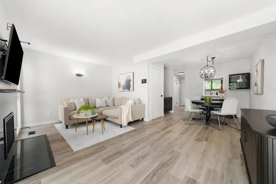18 220 East 11th Street, North Vancouver For Sale - image 10