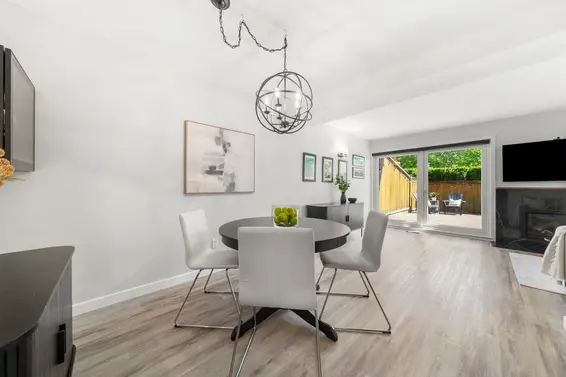18 220 East 11th Street, North Vancouver For Sale - image 12