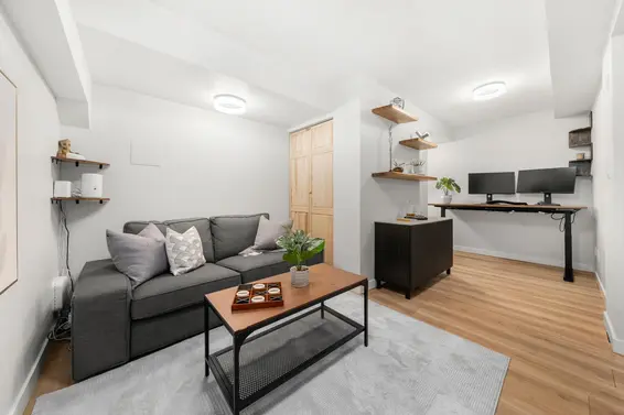 18 220 East 11th Street, North Vancouver For Sale - image 27