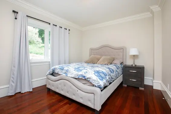 6220 Summit Avenue, West Vancouver For Sale - image 14