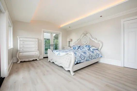 6220 Summit Avenue, West Vancouver For Sale - image 20