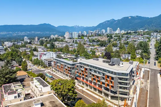 553 422 East 3rd Street, North Vancouver