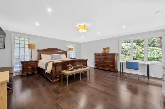 2327 Westhill Drive, West Vancouver For Sale - image 10
