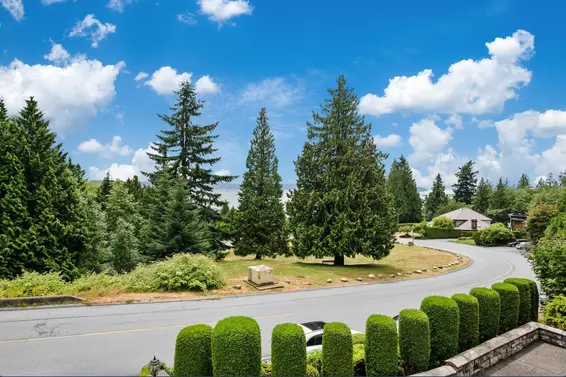 2327 Westhill Drive, West Vancouver For Sale - image 29