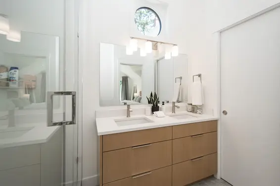 361 West 19th Street, North Vancouver For Sale - image 39
