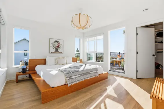 24 533 East 3rd Street, North Vancouver For Sale - image 12