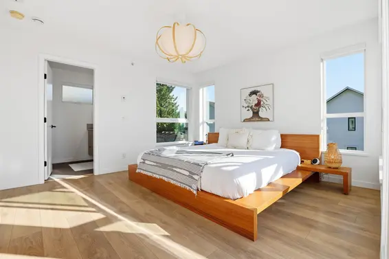 24 533 East 3rd Street, North Vancouver For Sale - image 13