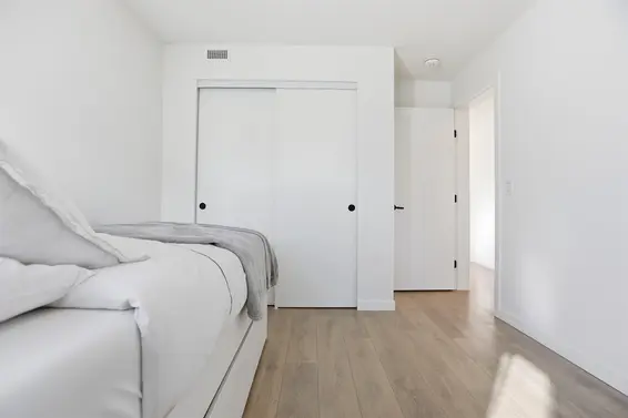 24 533 East 3rd Street, North Vancouver For Sale - image 23