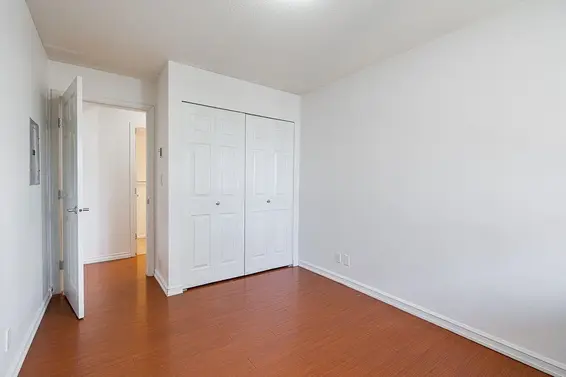 211 223 Mountain Highway, North Vancouver For Sale - image 13