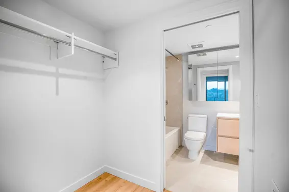 2202 1500 Fern Street, North Vancouver For Sale - image 13