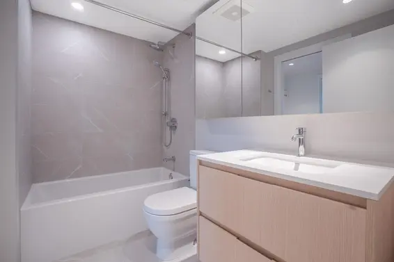 2202 1500 Fern Street, North Vancouver For Sale - image 6