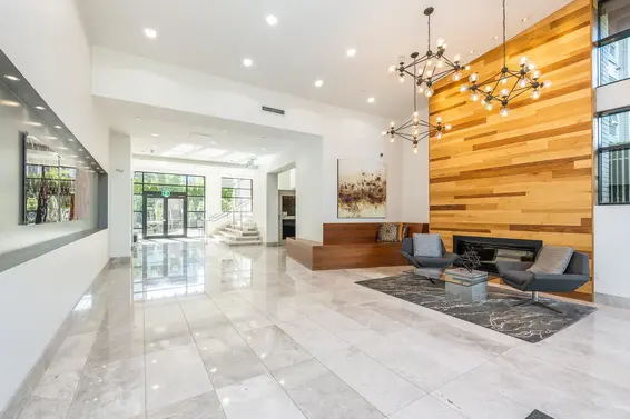 517 2665 Mountain Highway, North Vancouver For Sale - image 2