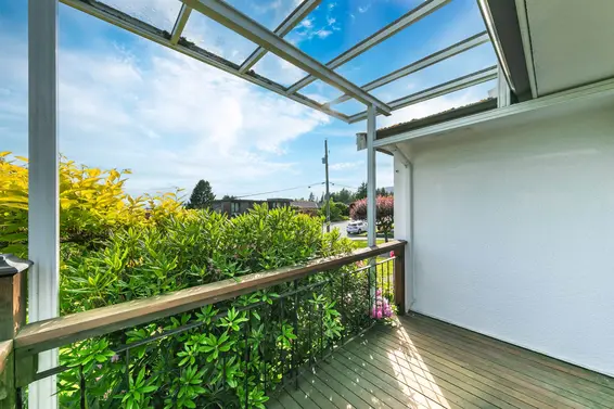 480 Saville Crescent, North Vancouver For Sale - image 15