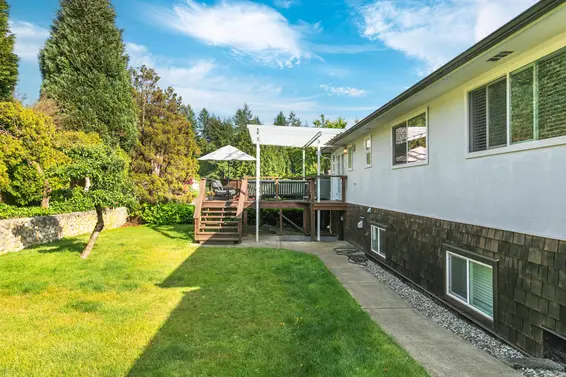 480 Saville Crescent, North Vancouver For Sale - image 17