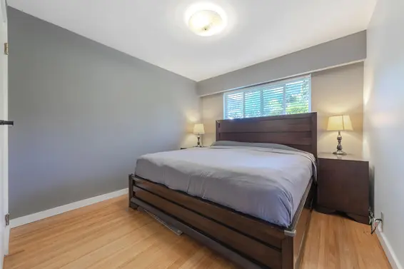 480 Saville Crescent, North Vancouver For Sale - image 20