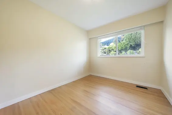 480 Saville Crescent, North Vancouver For Sale - image 22