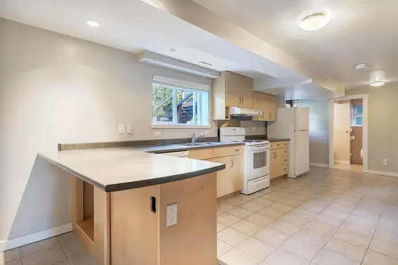 480 Saville Crescent, North Vancouver For Sale - image 29