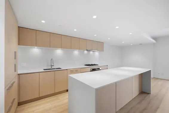 505 1500 Fern Street, North Vancouver For Sale - image 11