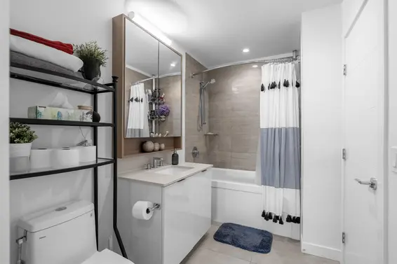611 108 East 8th Street, North Vancouver For Sale - image 12