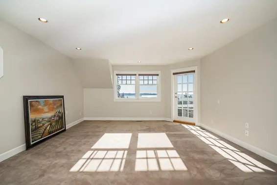 4413 Keith Road, West Vancouver For Sale - image 16