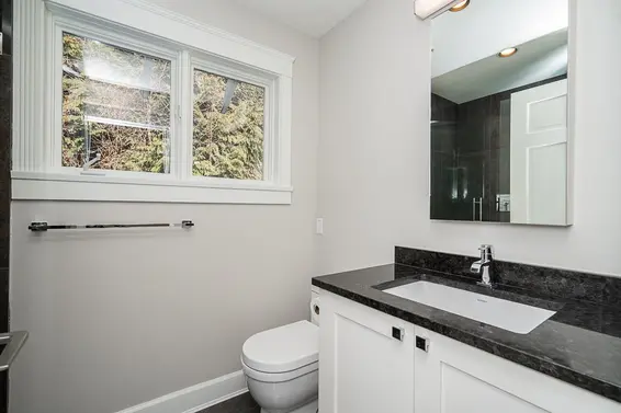 4413 Keith Road, West Vancouver For Sale - image 17