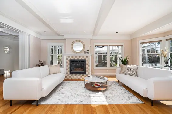 4413 Keith Road, West Vancouver For Sale - image 3