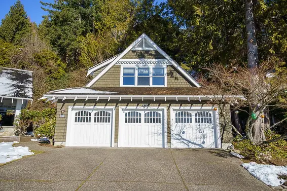 4413 Keith Road, West Vancouver For Sale - image 30