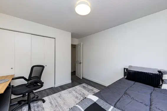 208 160 East 19th Street, North Vancouver For Sale - image 14