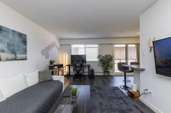 208 160 East 19th Street, North Vancouver For Sale - image 17