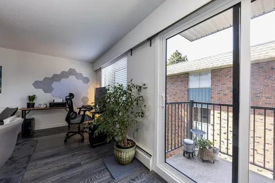 208 160 East 19th Street, North Vancouver For Sale - image 21