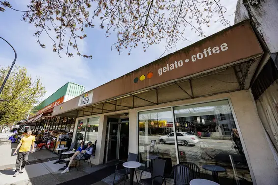 208 160 East 19th Street, North Vancouver For Sale - image 34