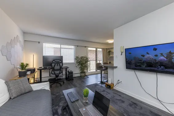 208 160 East 19th Street, North Vancouver For Sale - image 9