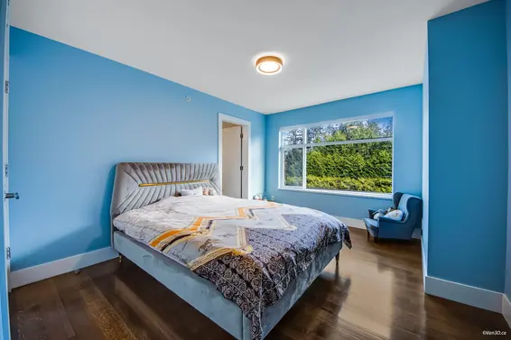 3771 Southridge Avenue, West Vancouver For Sale - image 27