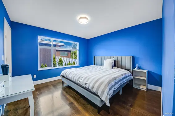 3771 Southridge Avenue, West Vancouver For Sale - image 29