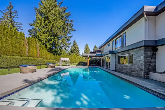 3771 Southridge Avenue, West Vancouver For Sale - image 7