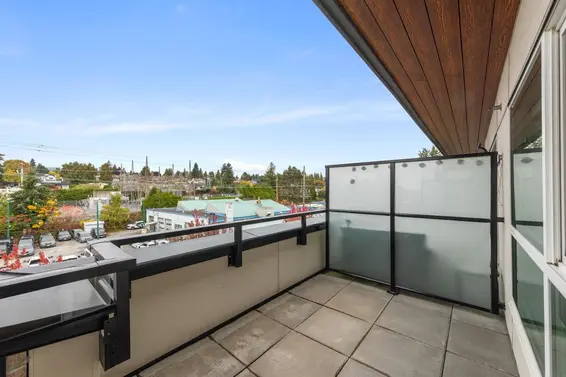 2 533 East 3rd Street, North Vancouver For Sale - image 18