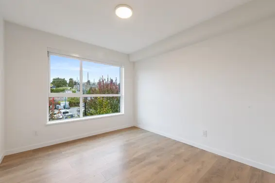 2 533 East 3rd Street, North Vancouver For Sale - image 20