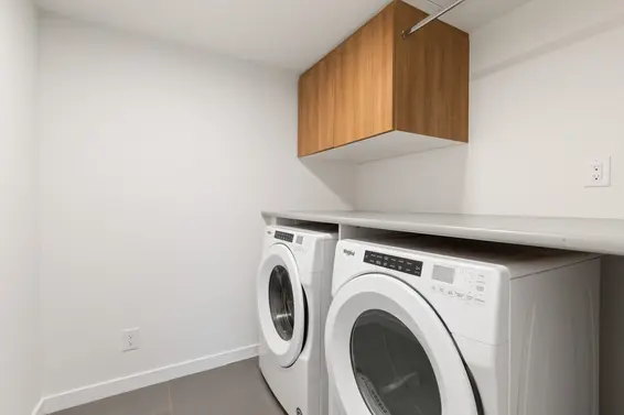 2 533 East 3rd Street, North Vancouver For Sale - image 23