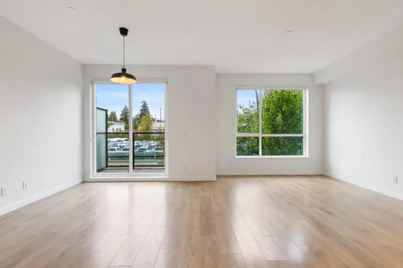 2 533 East 3rd Street, North Vancouver For Sale - image 4