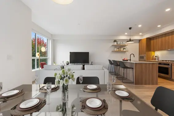 2 533 East 3rd Street, North Vancouver For Sale - image 5