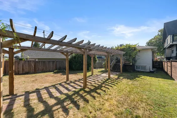 626 East 13th Street, North Vancouver For Sale - image 34