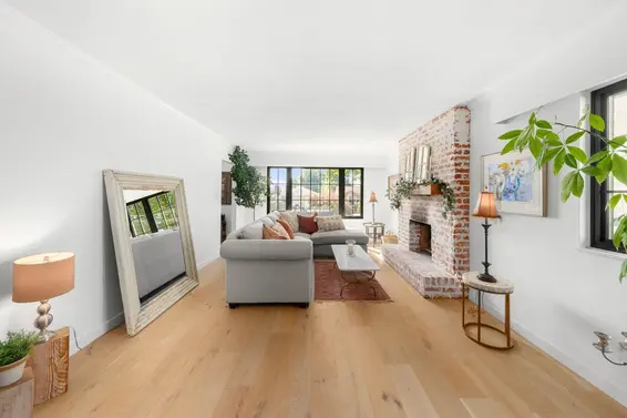 626 East 13th Street, North Vancouver For Sale - image 6