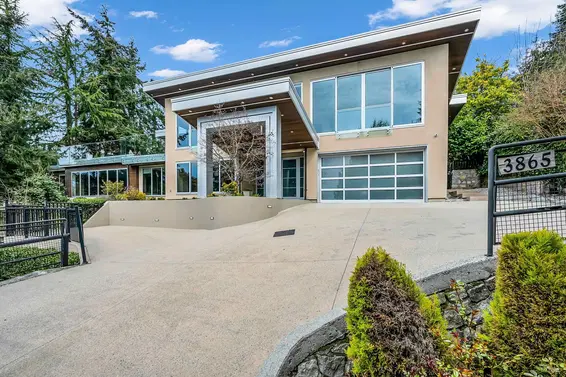 3865 Southridge Avenue, West Vancouver For Sale - image 38