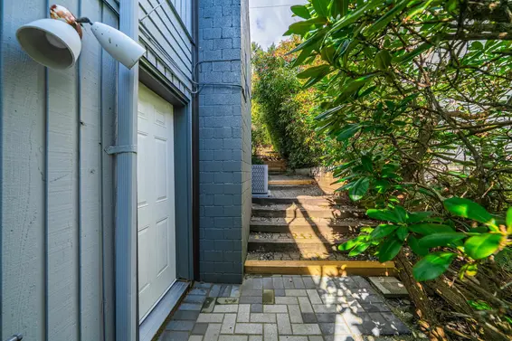 4643 Port View Place, West Vancouver For Sale - image 30
