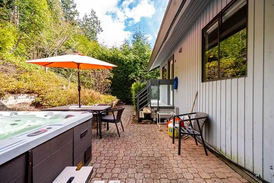 4643 Port View Place, West Vancouver For Sale - image 32