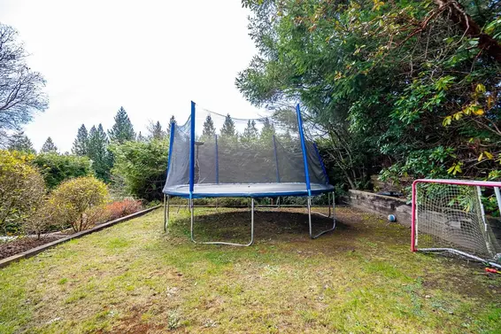 4643 Port View Place, West Vancouver For Sale - image 39