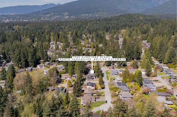 1989 Dunstone Place, North Vancouver For Sale - image 2