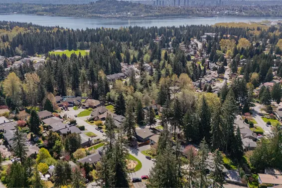 1989 Dunstone Place, North Vancouver For Sale - image 4