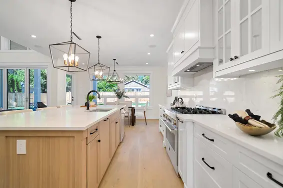 924 Viney Road, North Vancouver For Sale - image 13